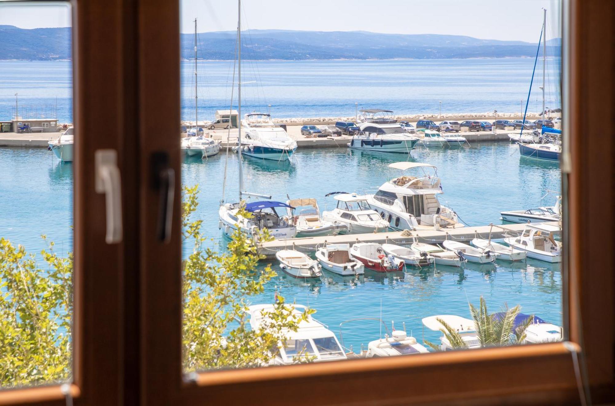 Bed & Breakfast Portun In The Center Baška Voda Dış mekan fotoğraf